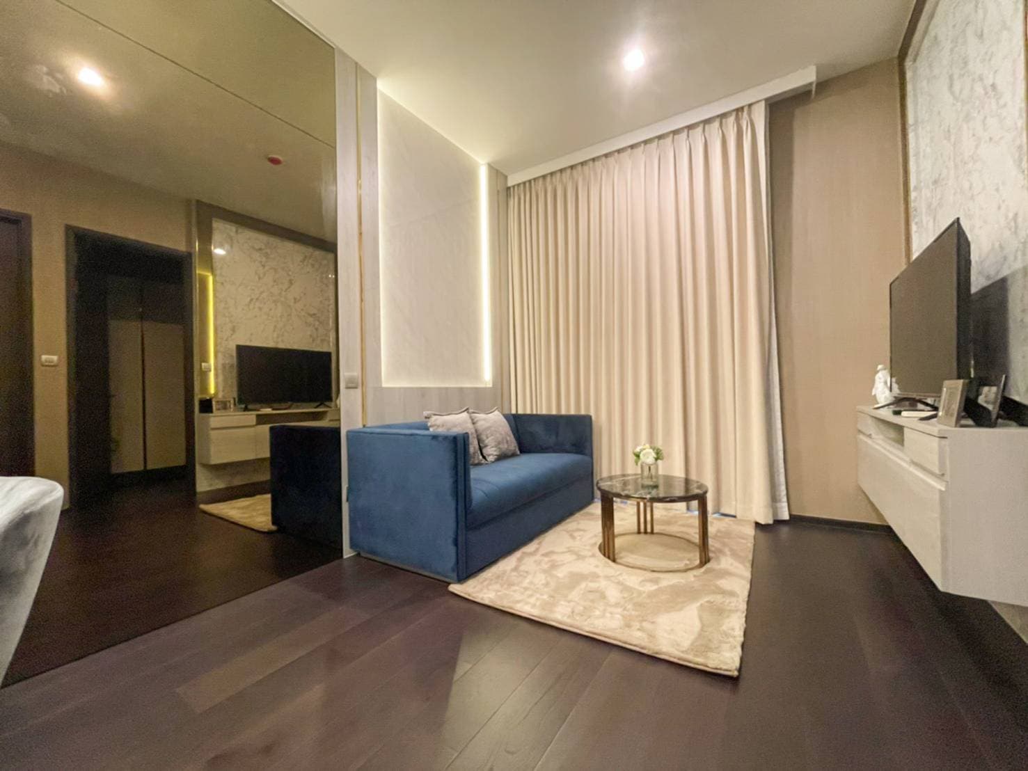 ให้เช่า คอนโด LAVIQ Sukhumvit 57 · 1 ห้องนอน · 44 ตร.ม.