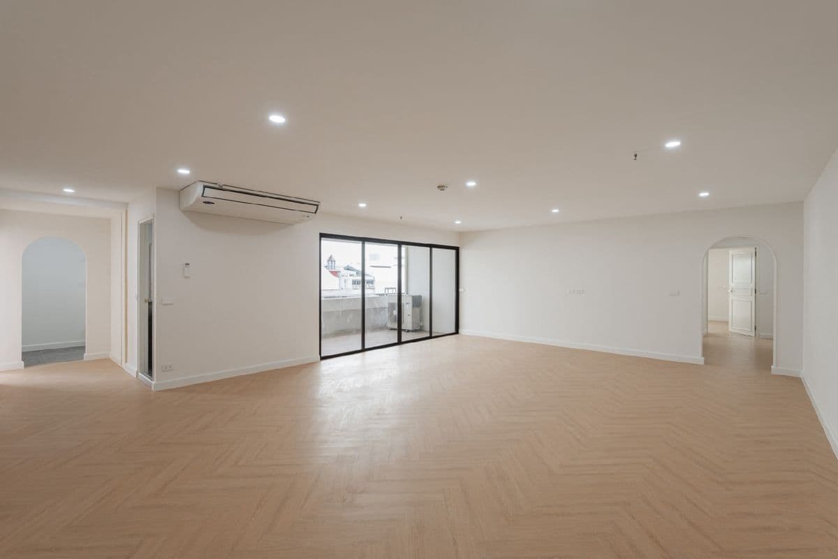 ขาย คอนโด Prestige Tower · 3 ห้องนอน · 174.5 ตร.ม.