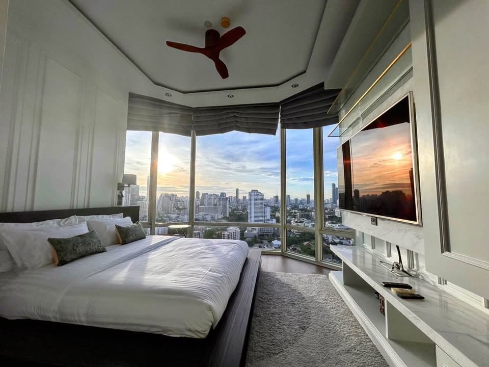 ให้เช่า คอนโด Royce Private Residences · 2 ห้องนอน · 112 ตร.ม.