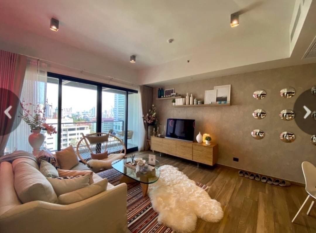 The Lofts Asoke · 2 Beds Condo, 87 sqm, for Rent