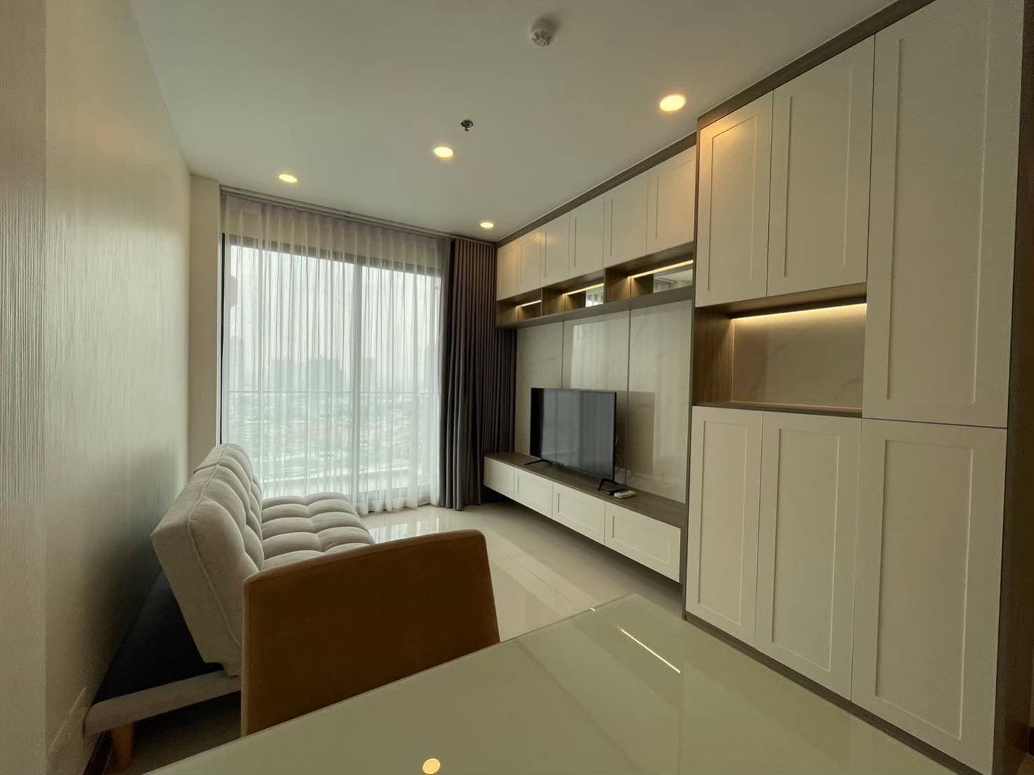 Supalai Premier Charoen Nakhon · 1 Bed Condo, 48 sqm, for Rent