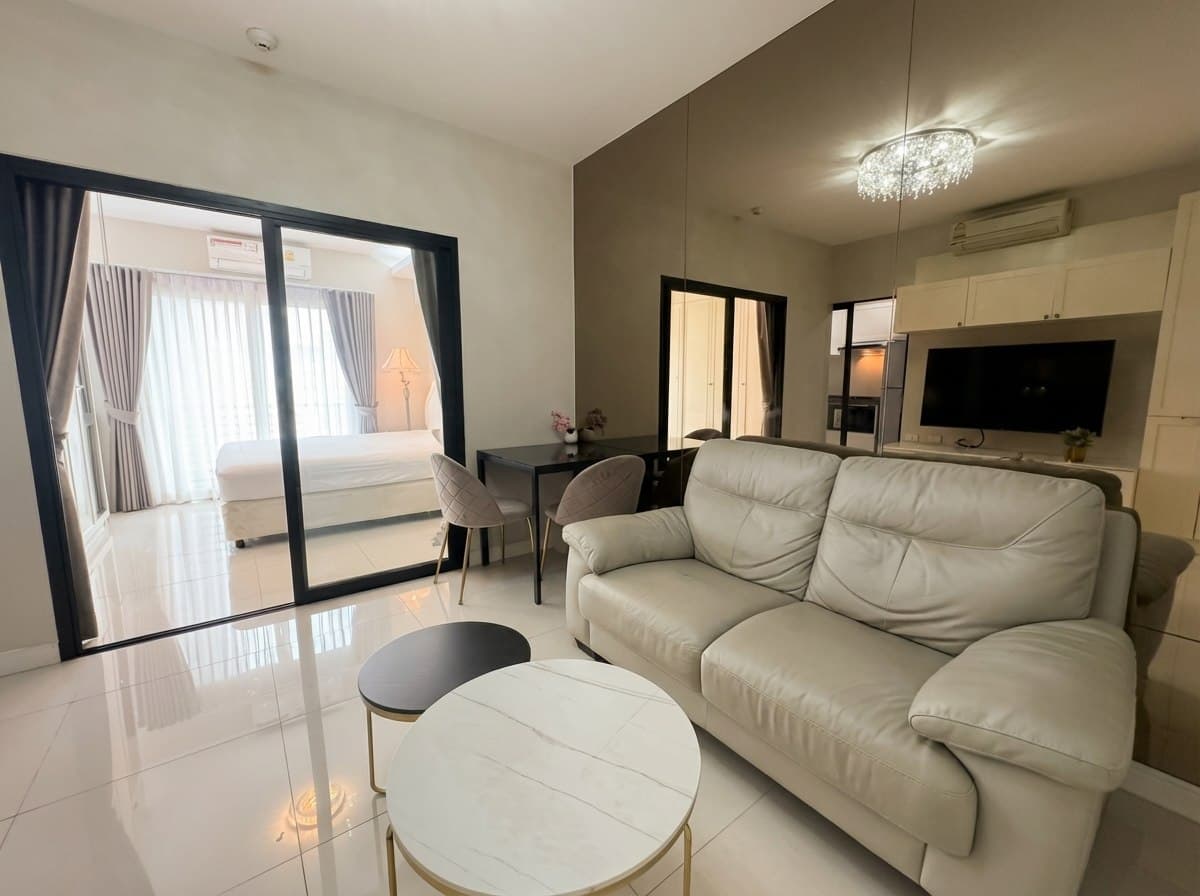 The Seed Phaholyothin 14 · 1 Bed Condo, 37 sqm, for Rent