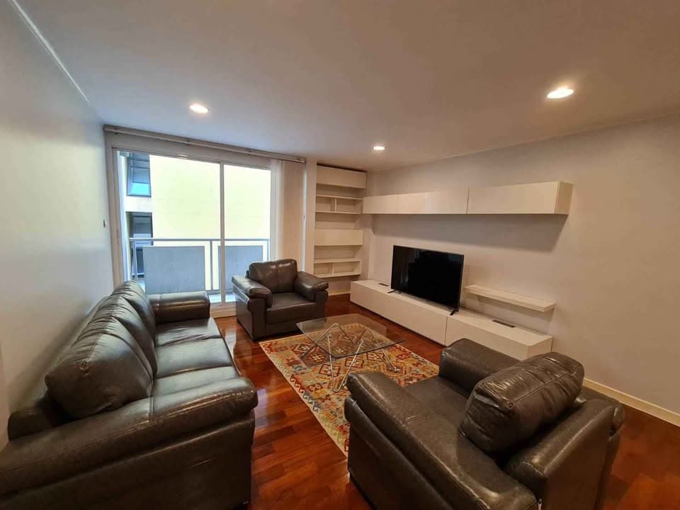 Baan Siri Ruedee · 3 Beds Condo, 144 sqm, for Rent