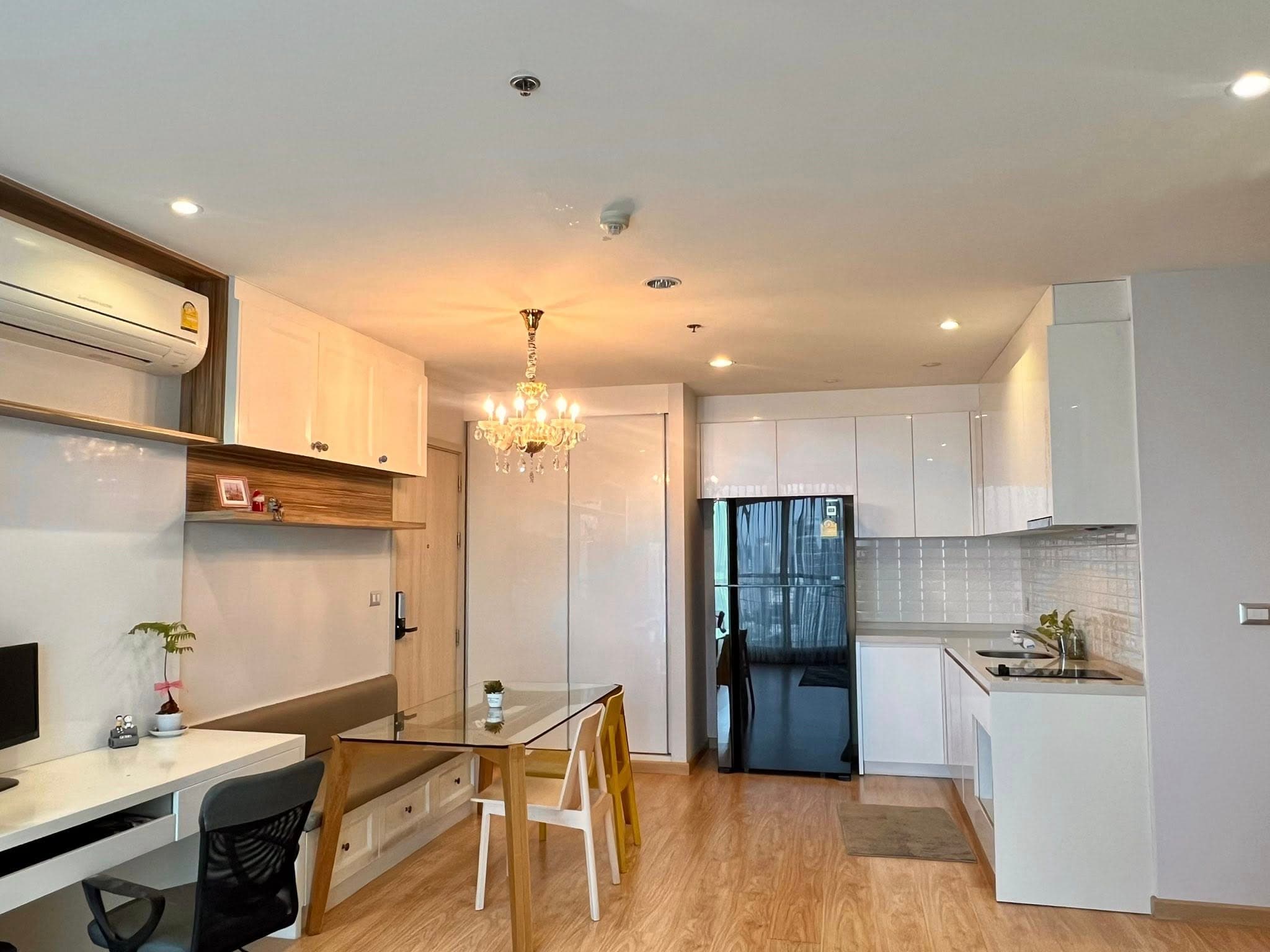 RHYTHM Sukhumvit 42 · 2 Beds Condo, 77.83 sqm, for Sale