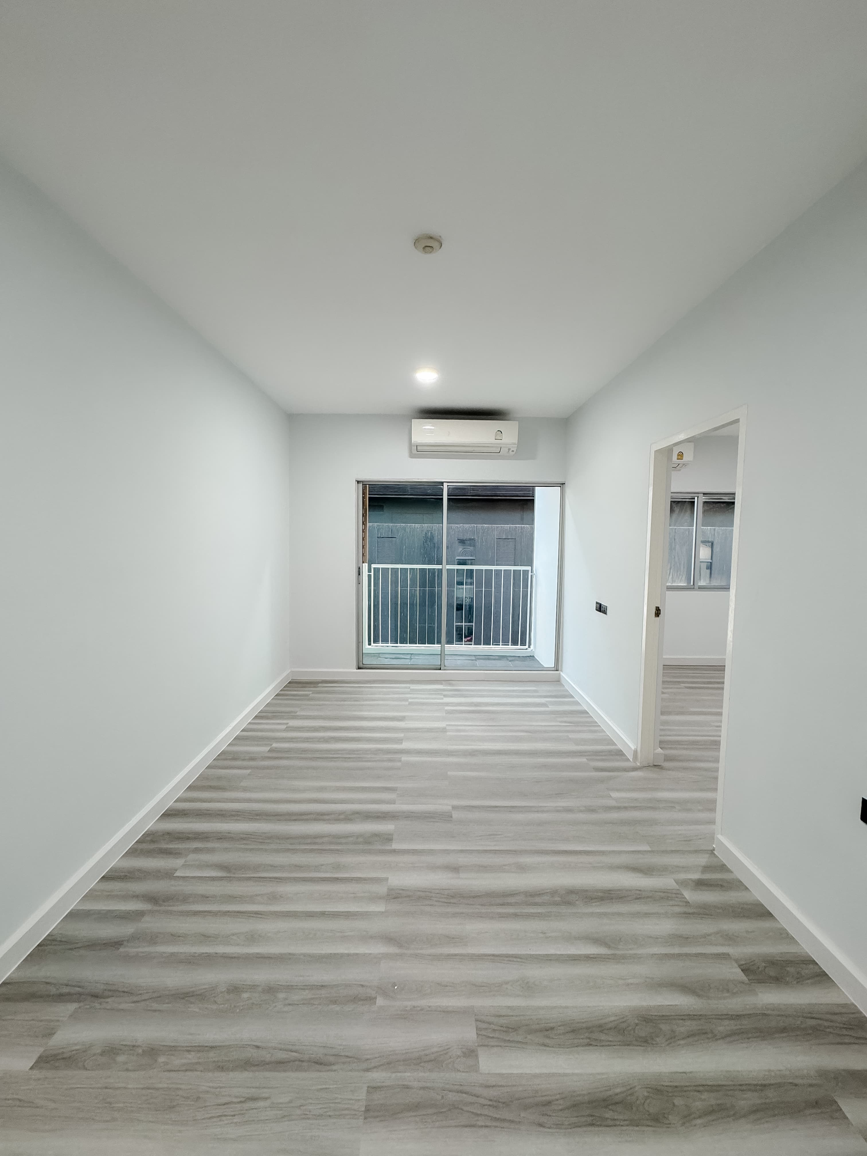 ขาย คอนโด A Space (Asoke-Ratchada) · 2 ห้องนอน · 52.62 ตร.ม.