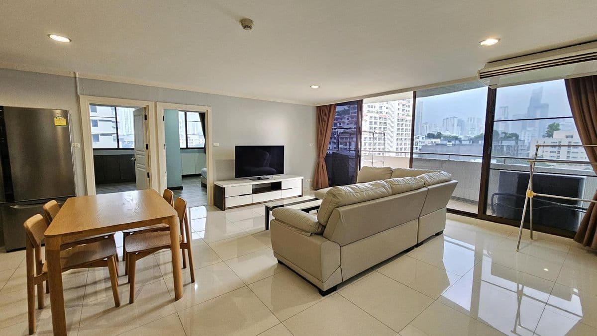 ขาย คอนโด Supalai Place Sukhumvit 39 · 2 ห้องนอน · 111 ตร.ม.