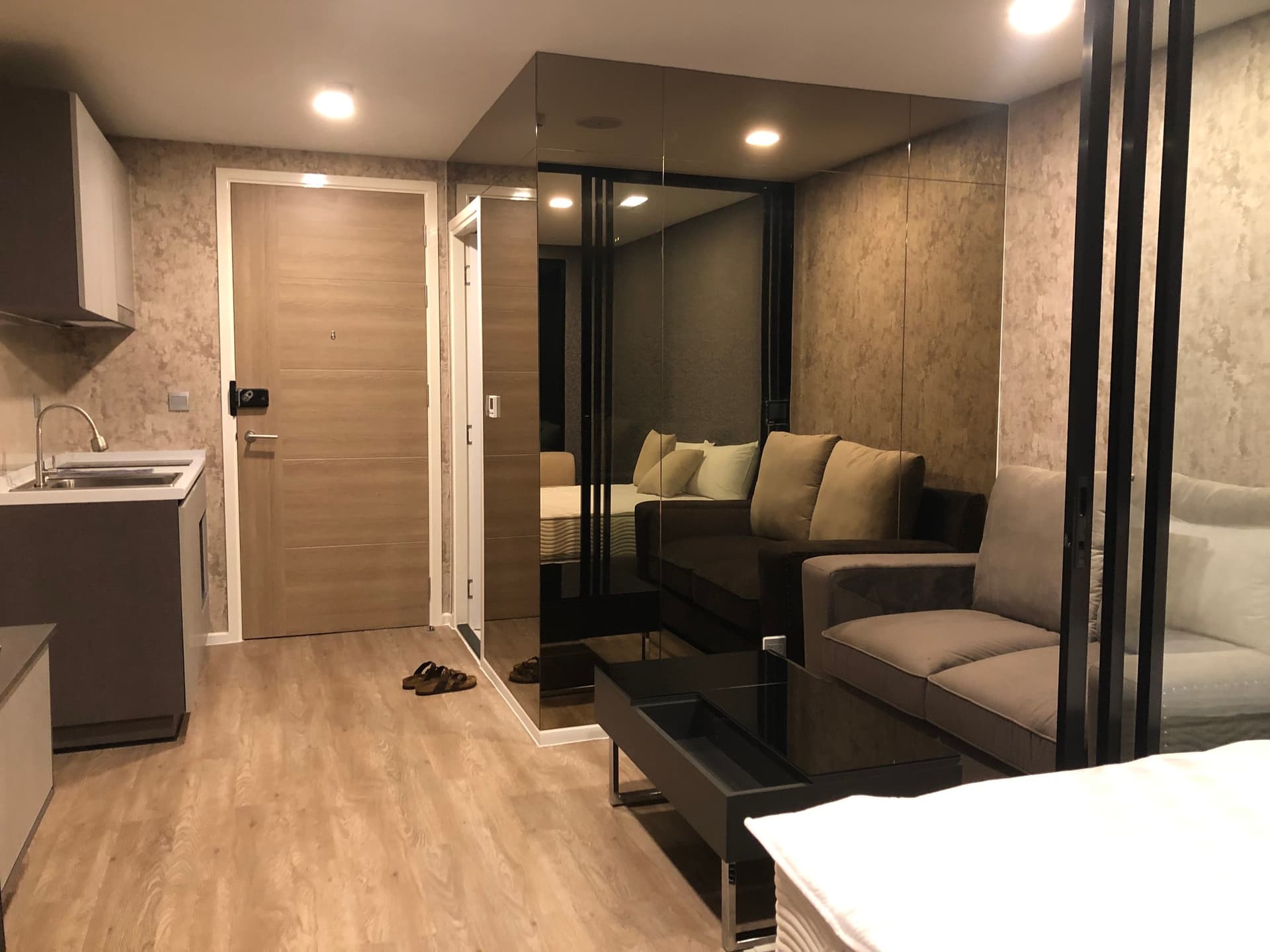 ขาย คอนโด Atmoz Ladprao 15 · สตูดิโอ · 25 ตร.ม.
