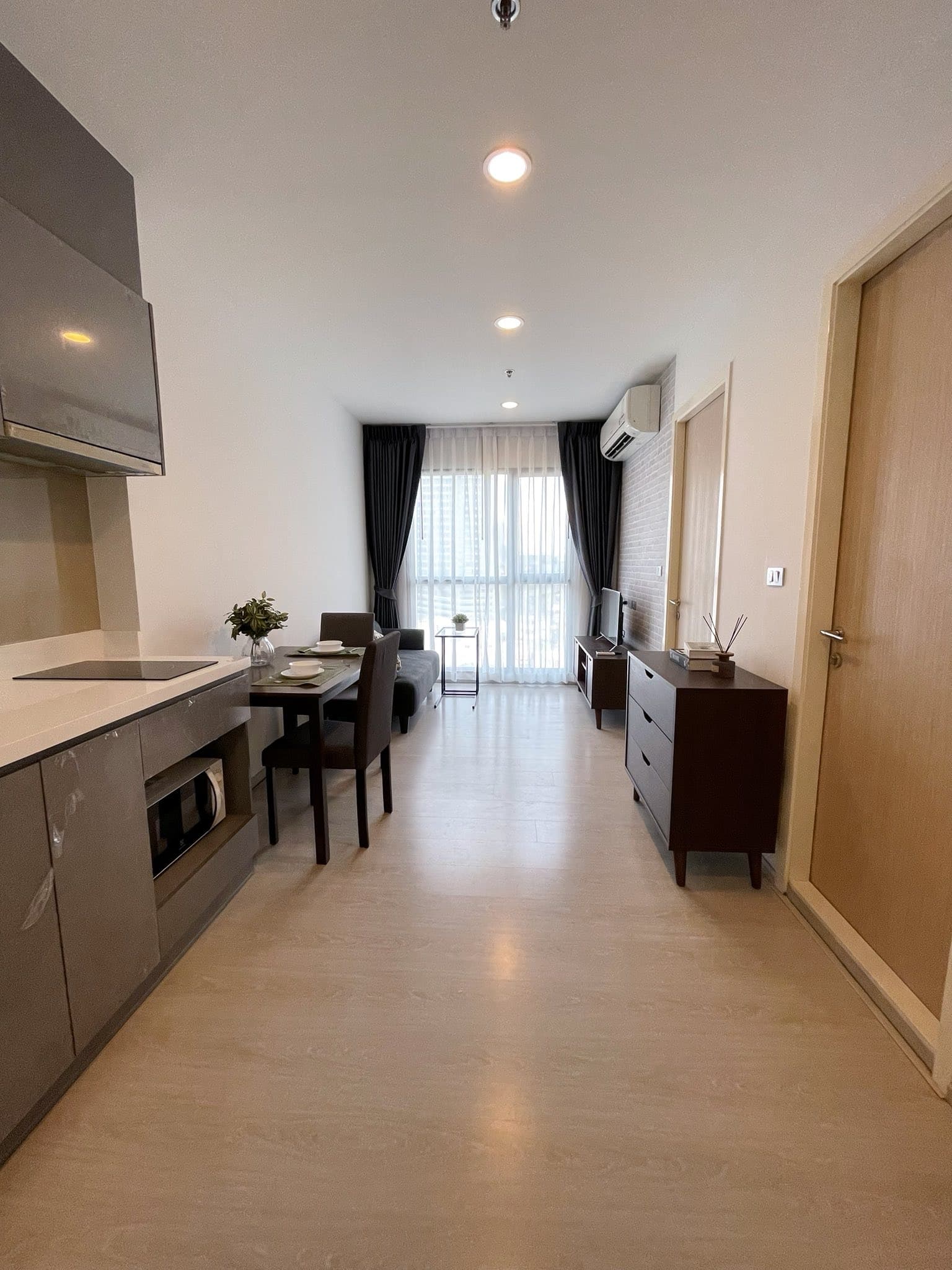 RHYTHM Asoke 2 · 1 Bed Condo, 30.41 sqm, for Sale