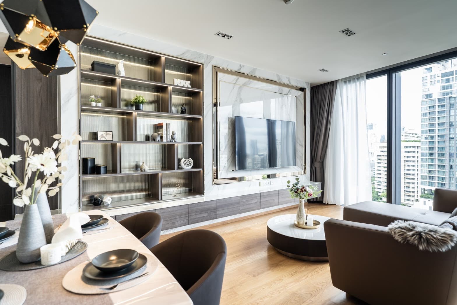 Beatniq Sukhumvit 32 · 2 Beds Condo, 107 sqm, for Rent