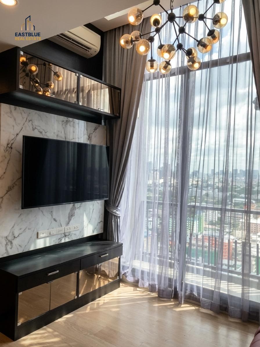 Luxury 3-Bed Condo at Victory Monument – 13M THB 91 sqm, Prime Location, Modern Living at The Capital Ratchaprarop-Vibha