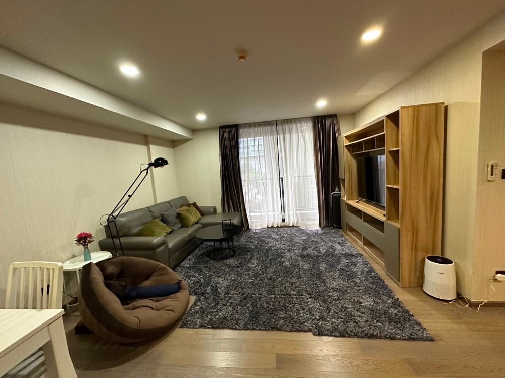 ขาย คอนโด Klass Sarasin Rajdamri · 2 ห้องนอน · 82 ตร.ม.
