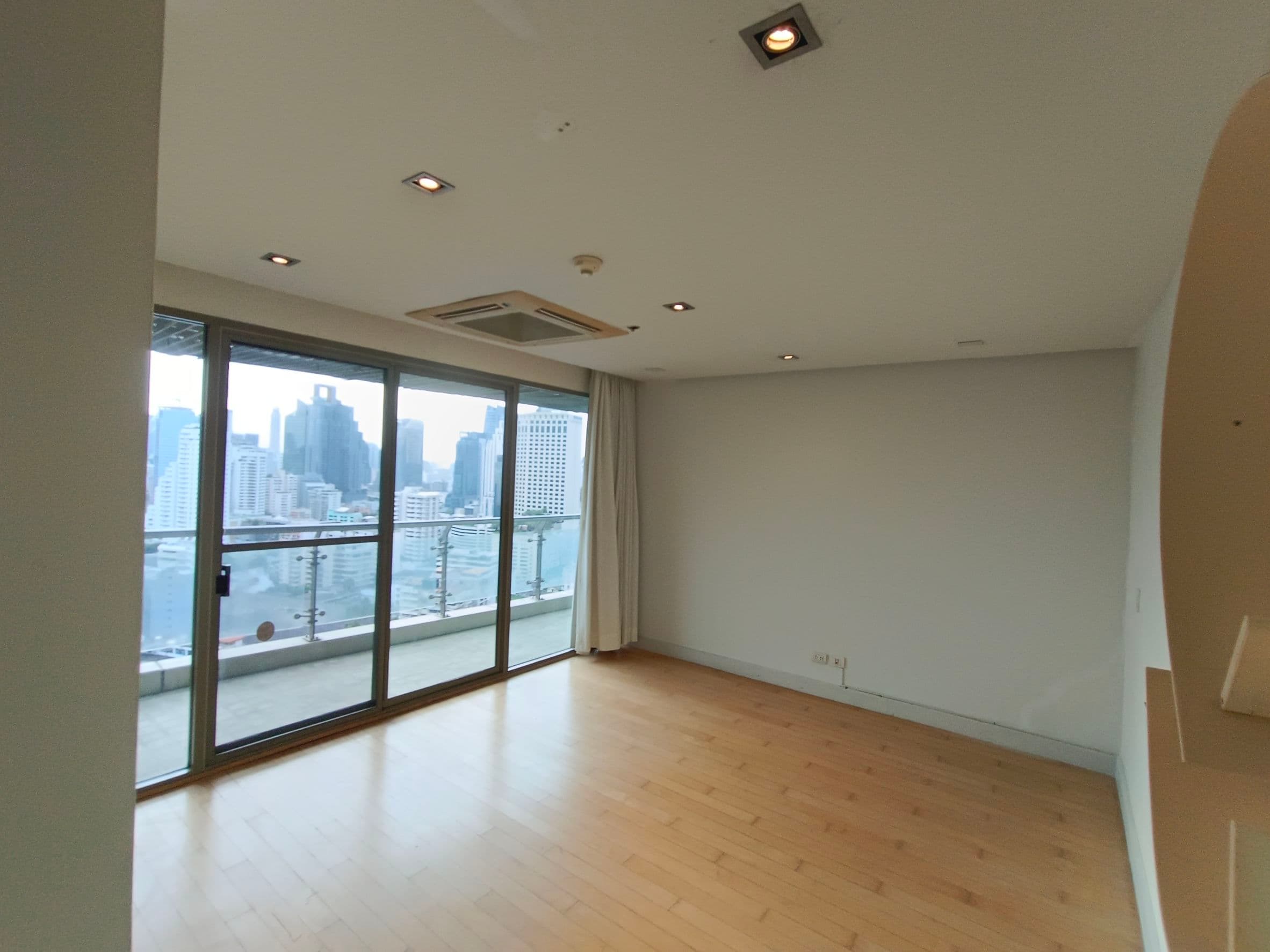 The Lakes · 3 Beds Condo, 414.45 sqm, for Sale