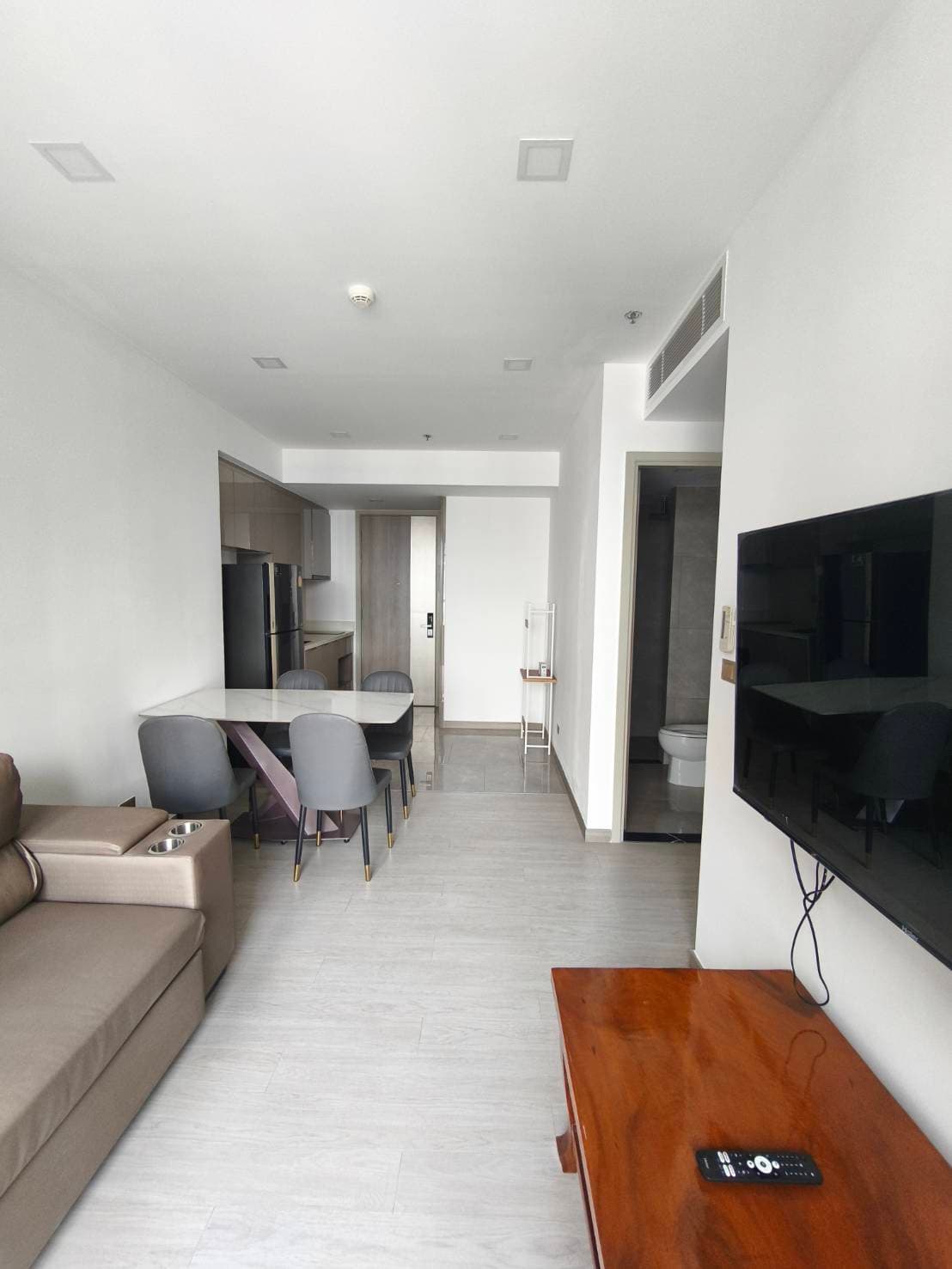 One9Five Asoke - Rama9 · 2 Beds Condo, 59 sqm, for Rent