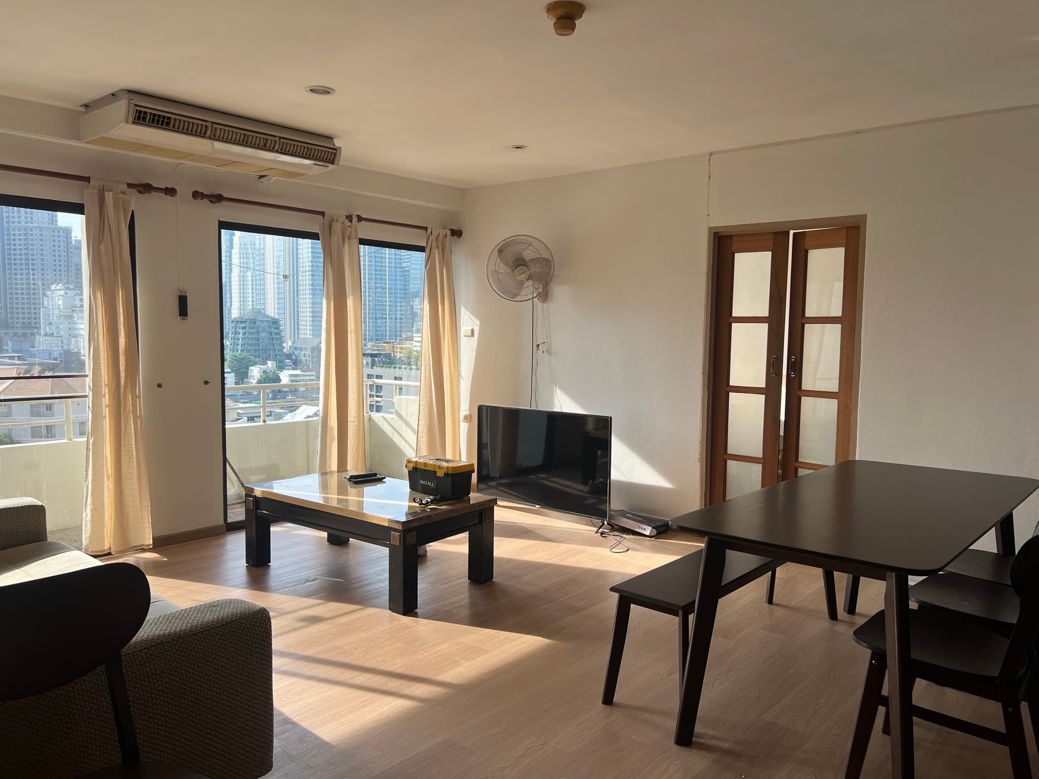 ขาย คอนโด Saranjai Mansion · 2 ห้องนอน · 71 ตร.ม.