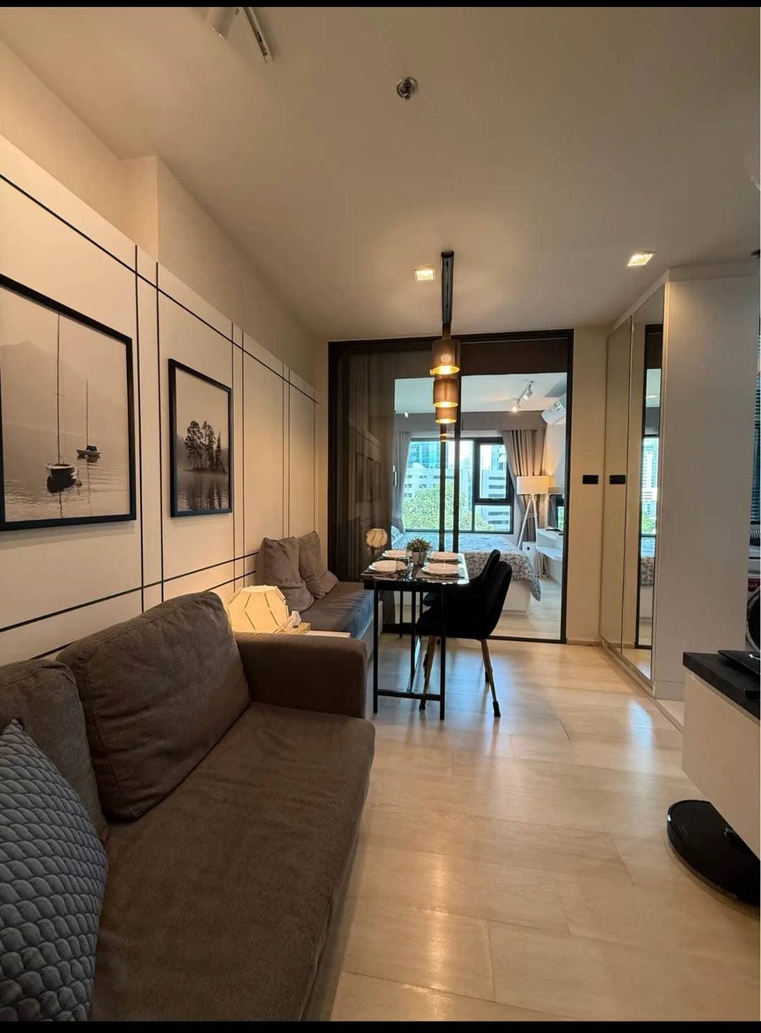 Life One Wireless · 1 Bed Condo, 35 sqm, for Rent