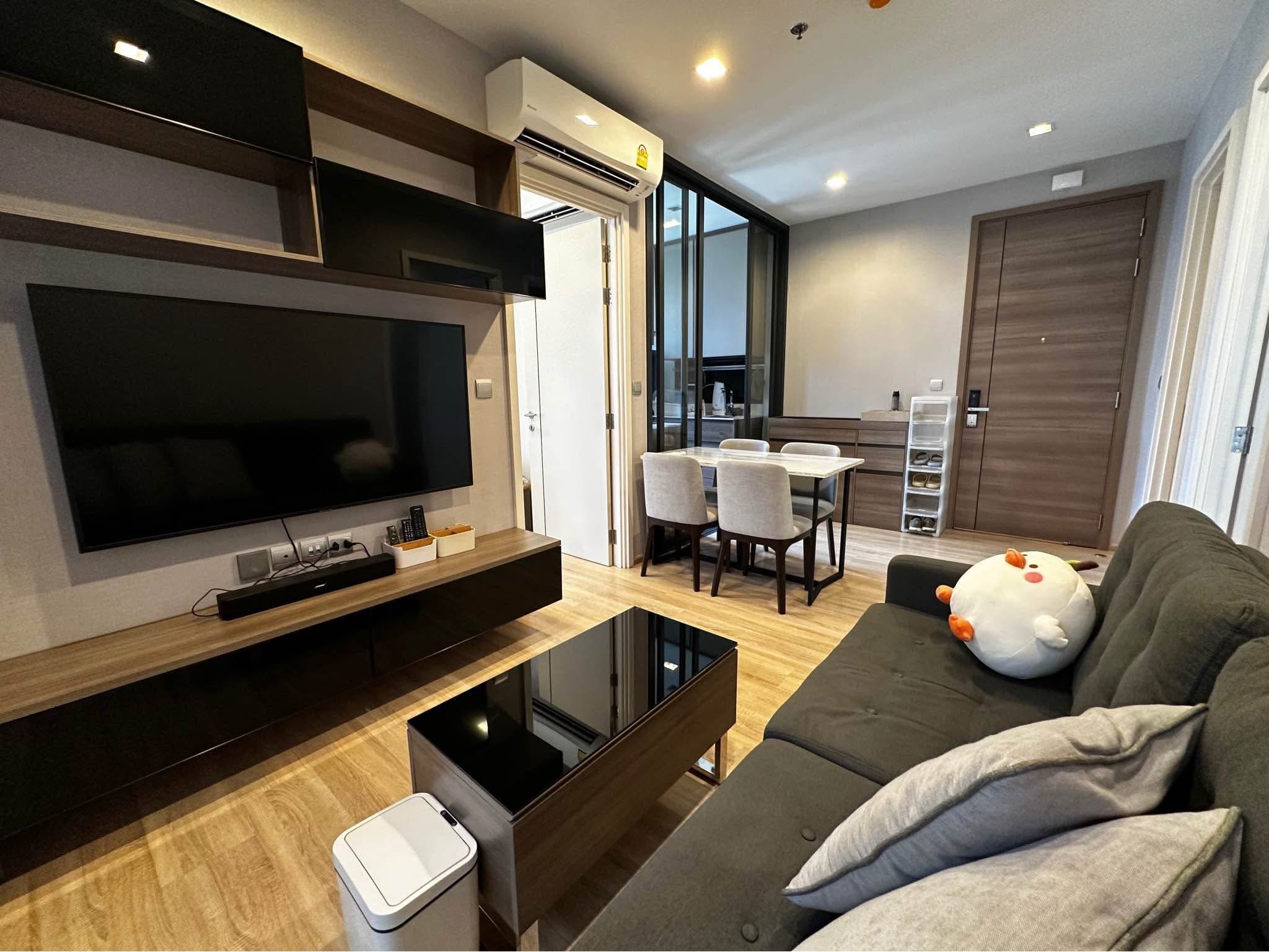 THE LINE Phahol - Pradipat · 2 Beds Condo, 53 sqm, for Sale or Rent