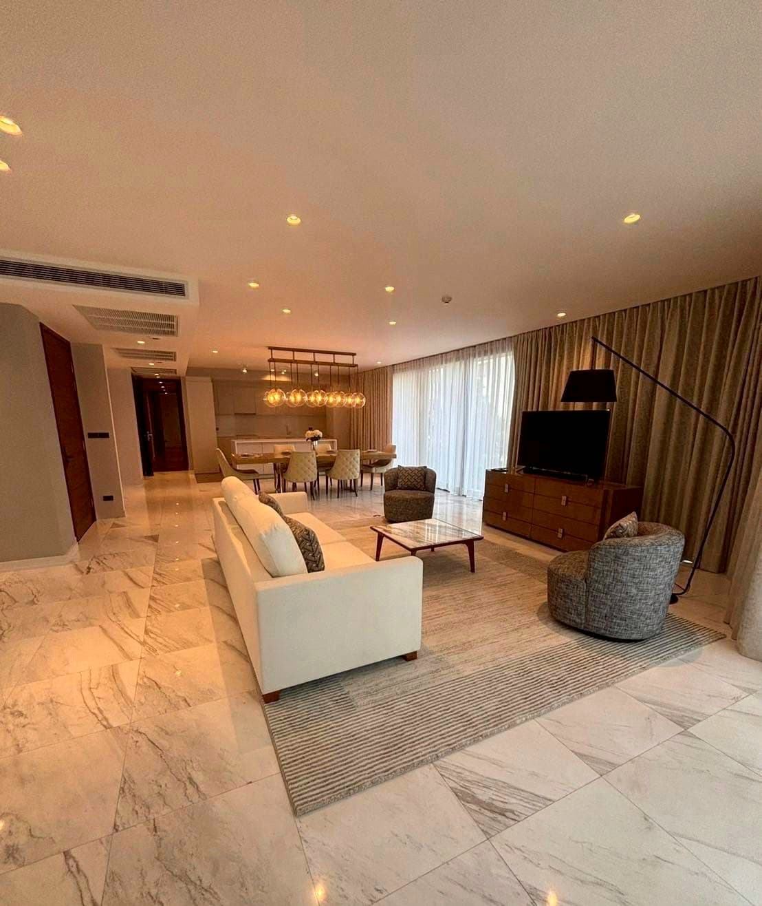 3BR 4BA Condo for Rent