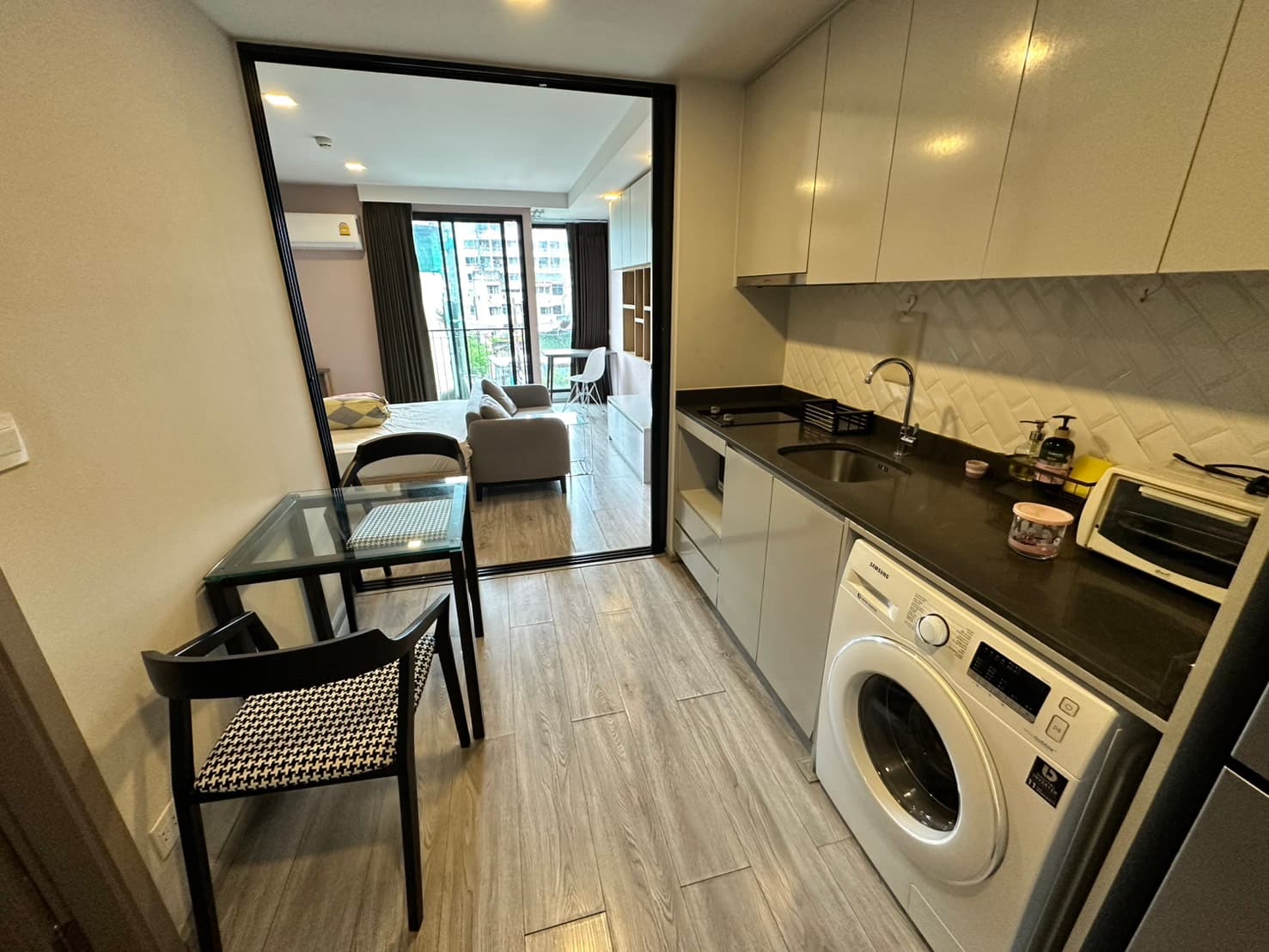 Maestro 14 Siam - Ratchathewi · 1 Bed Condo, 30 sqm, for Rent
