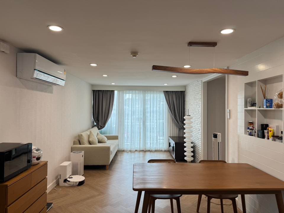Baan Siri Sathorn Suanplu · 2 Beds Condo, 82.2 sqm, for Sale or Rent