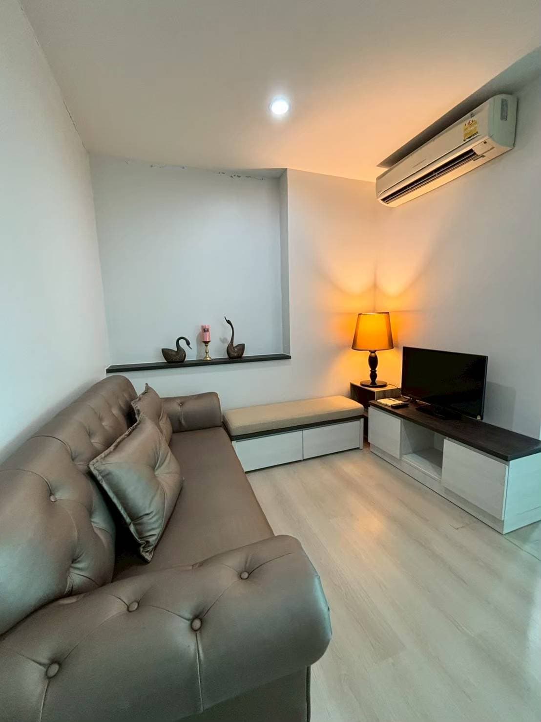 ขาย คอนโด Life Ratchadapisek · 2 ห้องนอน · 46 ตร.ม.