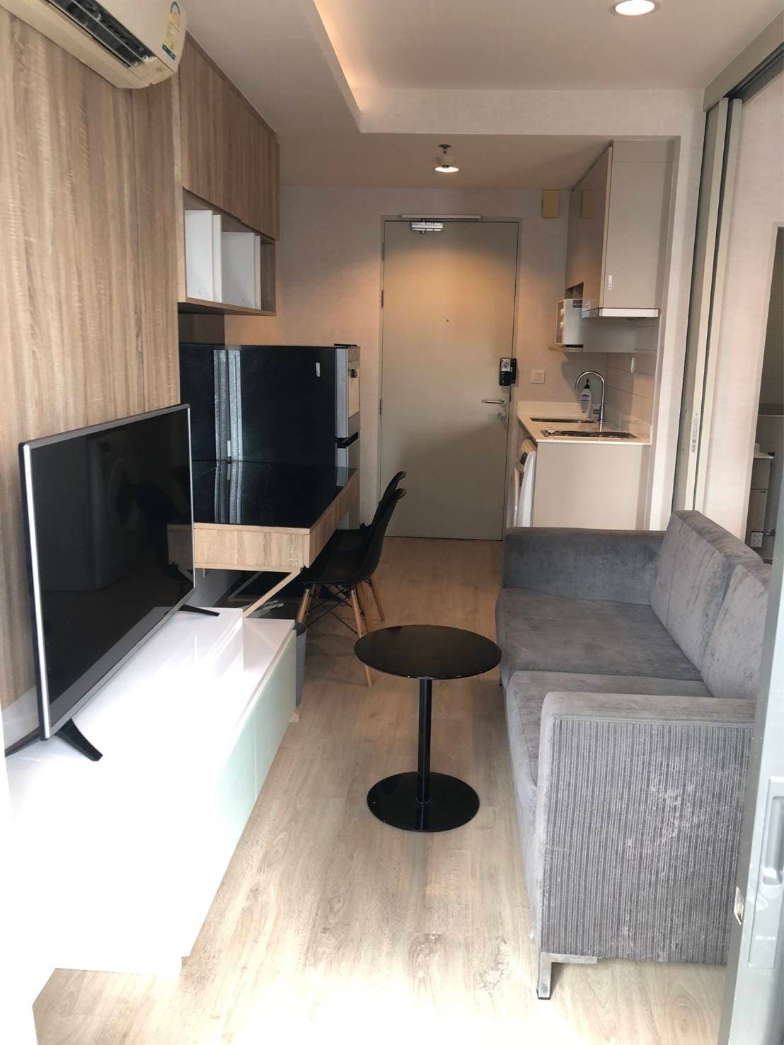 Ideo Q Ratchathewi · 1 Bed Condo, 34 sqm, for Rent