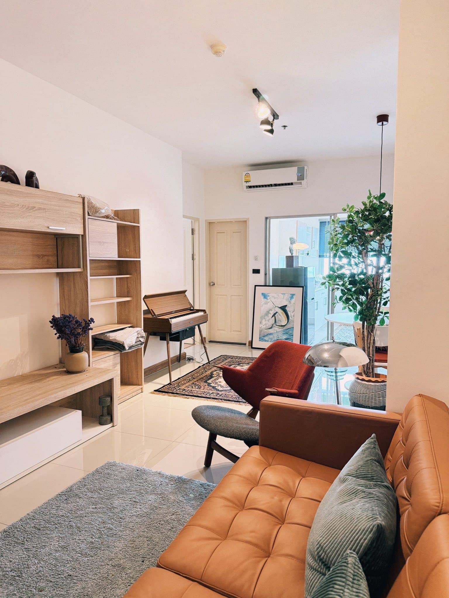 ขาย/เช่า คอนโด Supalai Park Ekkamai Thonglor · 1 ห้องนอน · 56 ตร.ม.