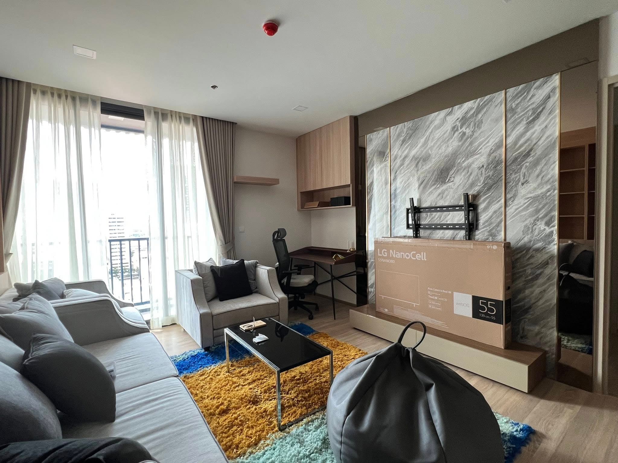 XT Phayathai · 2 Beds Condo, 83 sqm, for Sale