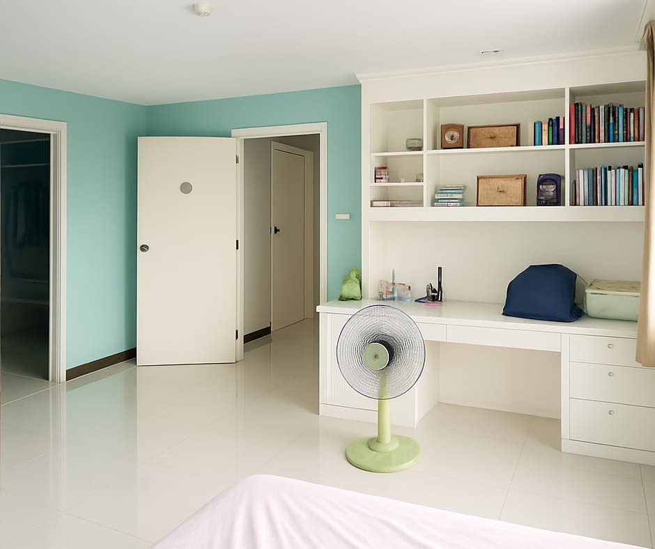 Regent On The Park 1 · 3 Beds Condo, 250 sqm, for Sale