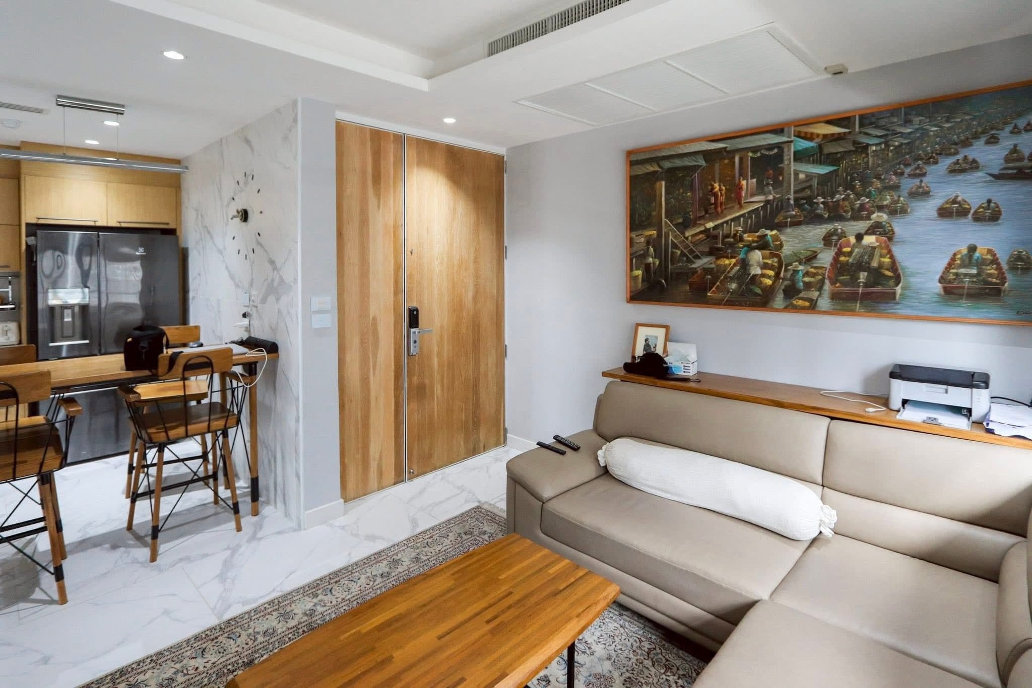 Baan Thanon Sarasin · 2 Beds Condo, 93 sqm, for Rent