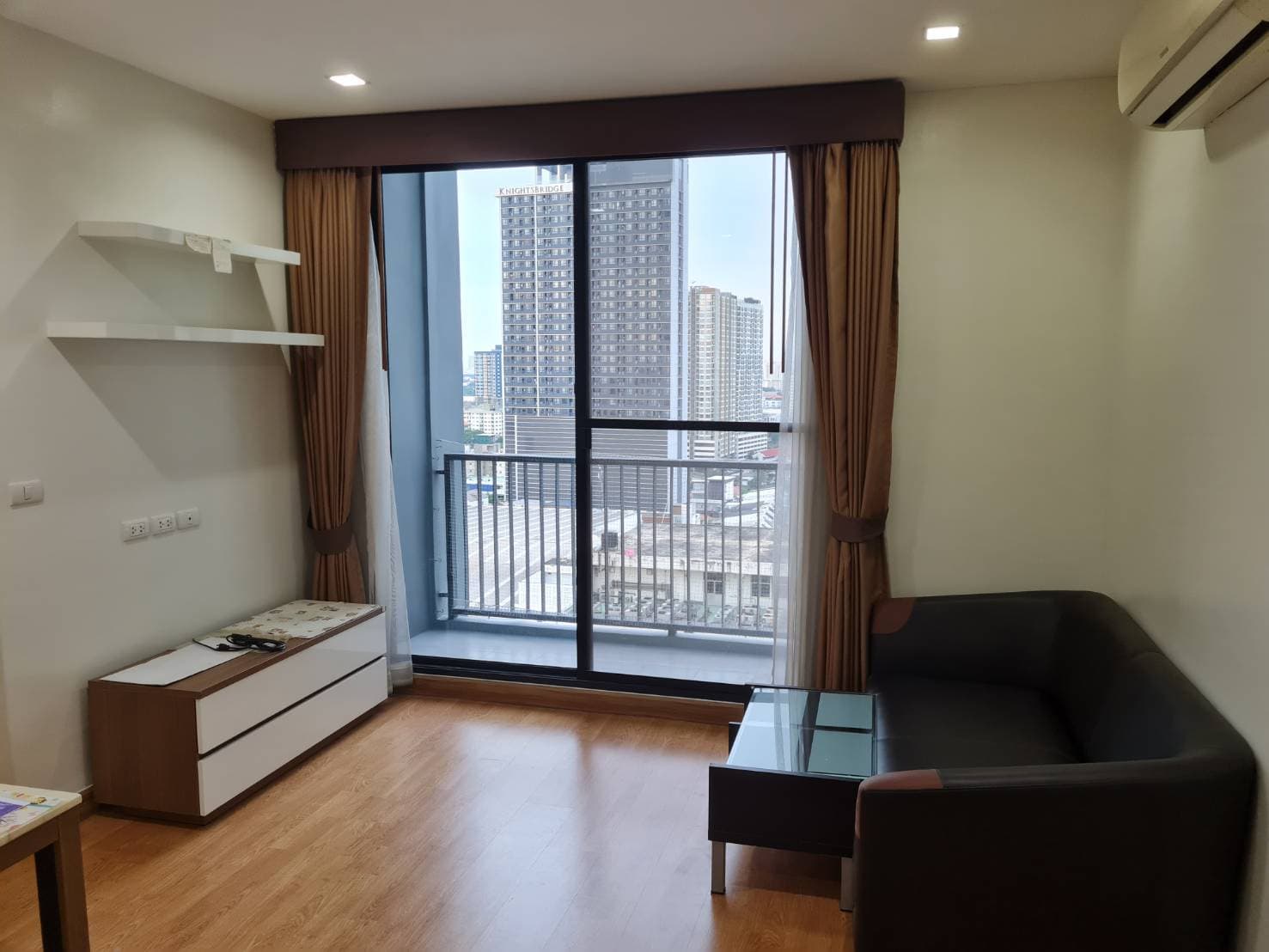 Q House Sukhumvit 79 · 1 Bed Condo, 60 sqm, for Sale