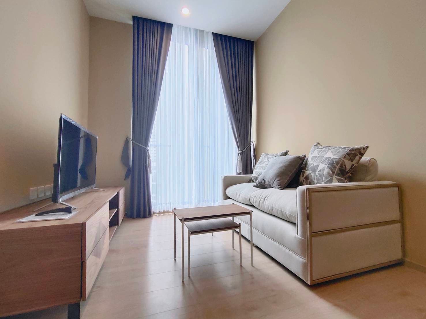 Noble BE19 · 1 Bed Condo, 34 sqm, for Rent