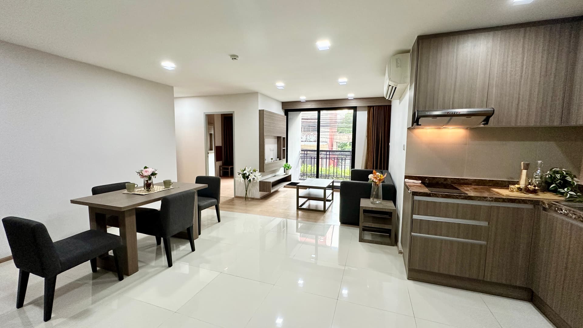 ขาย คอนโด Art @Thonglor 25 · 2 ห้องนอน · 72.04 ตร.ม.