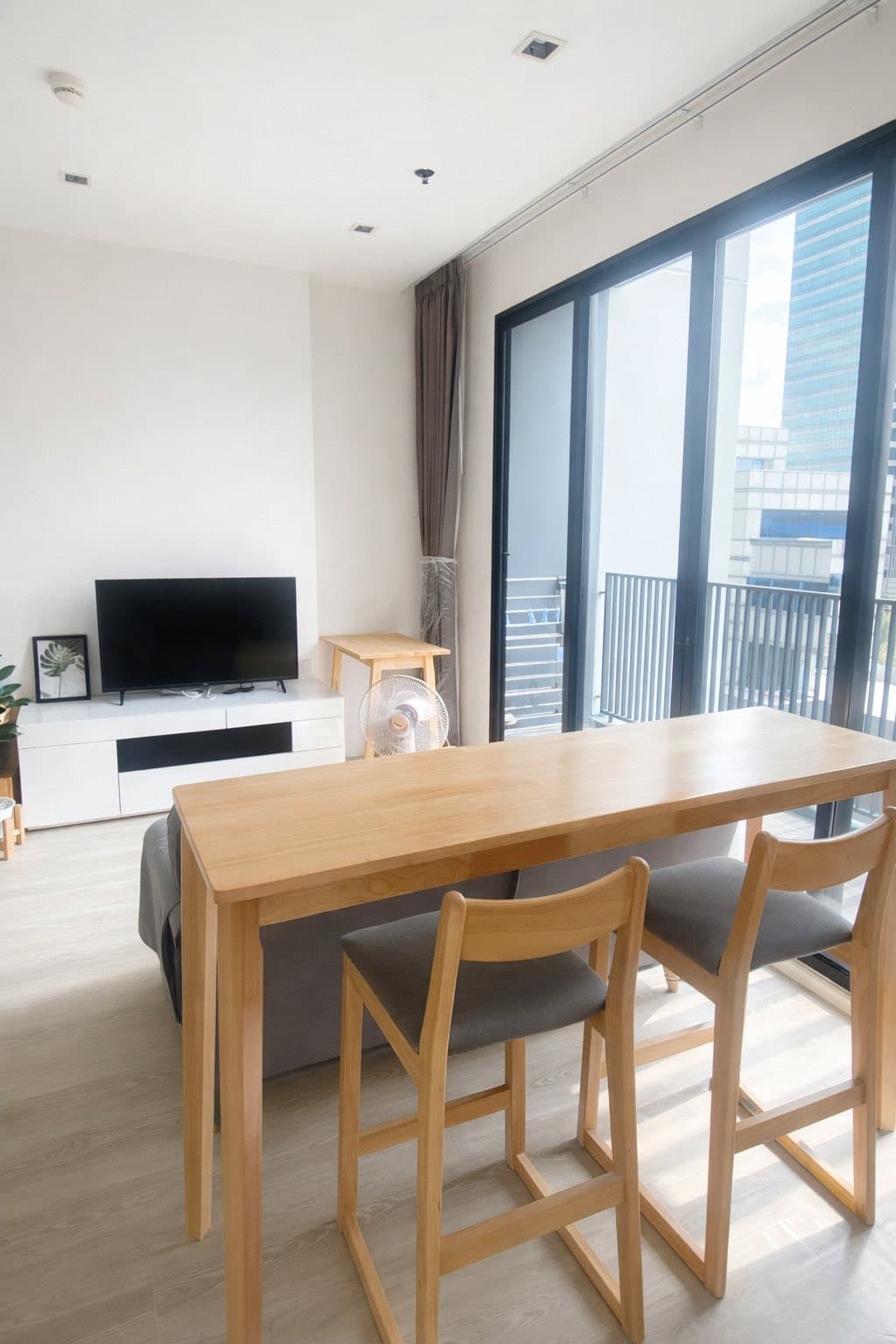 Quinn Condo Ratchada · 1 Bed Condo, 45 sqm, for Sale