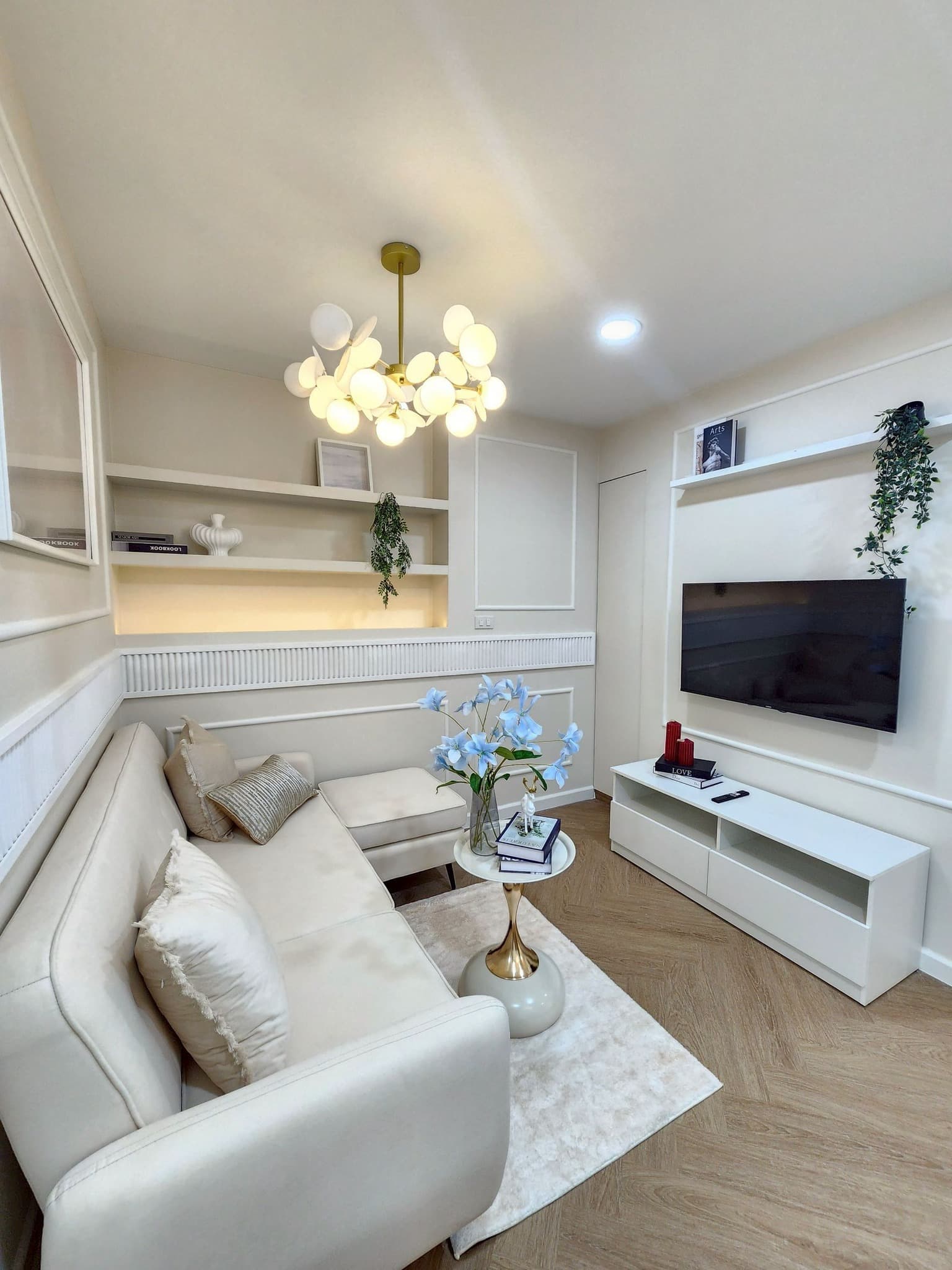 Sriwara Mansion · 1 Bed Condo, 40 sqm, for Sale