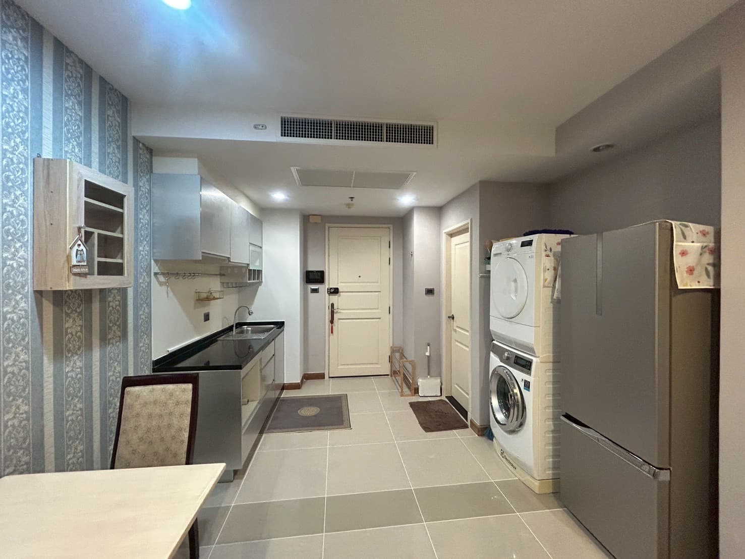 Supalai Wellington (Ratchada) · 1 Bed Condo, 47.5 sqm, for Sale or Rent