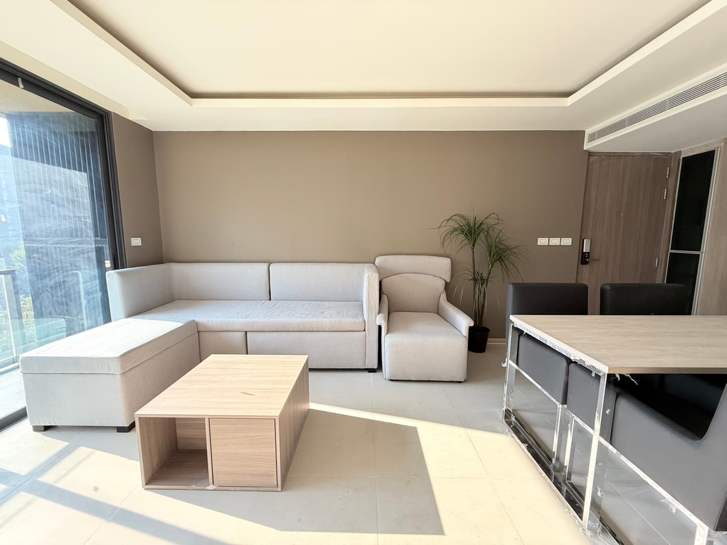 ให้เช่า คอนโด Urbitia Thonglor 36 · 2 ห้องนอน · 65 ตร.ม.
