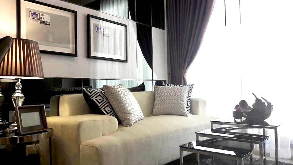 ให้เช่า คอนโด RHYTHM Sukhumvit 42 · 1 ห้องนอน · 35.5 ตร.ม.