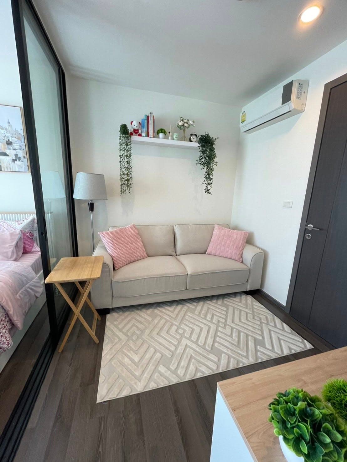 ขาย คอนโด The Base Park East Sukhumvit 77 · 1 ห้องนอน · 26 ตร.ม.
