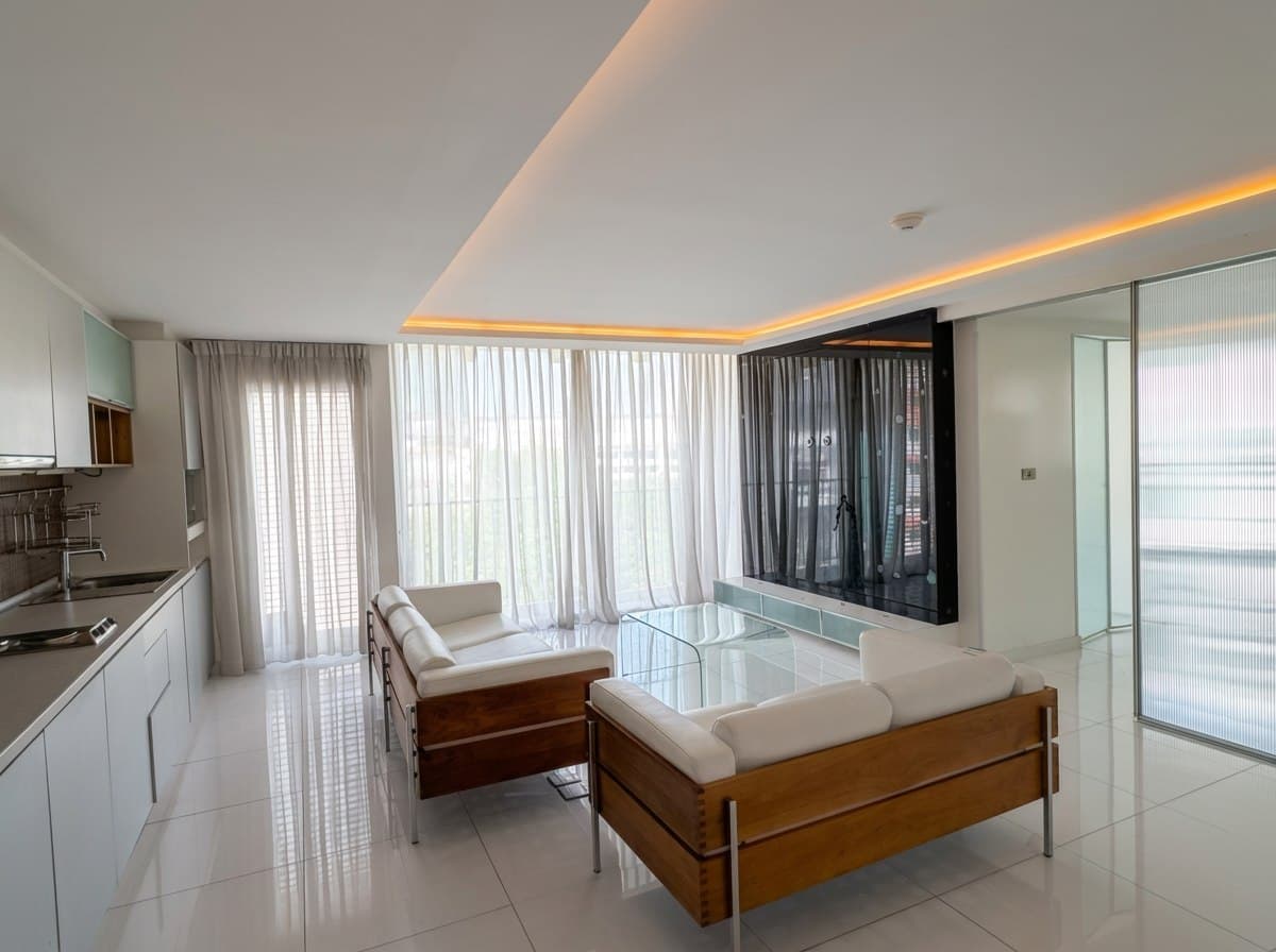 The Fine@River · 1 Bed Condo, 81.5 sqm, for Sale or Rent