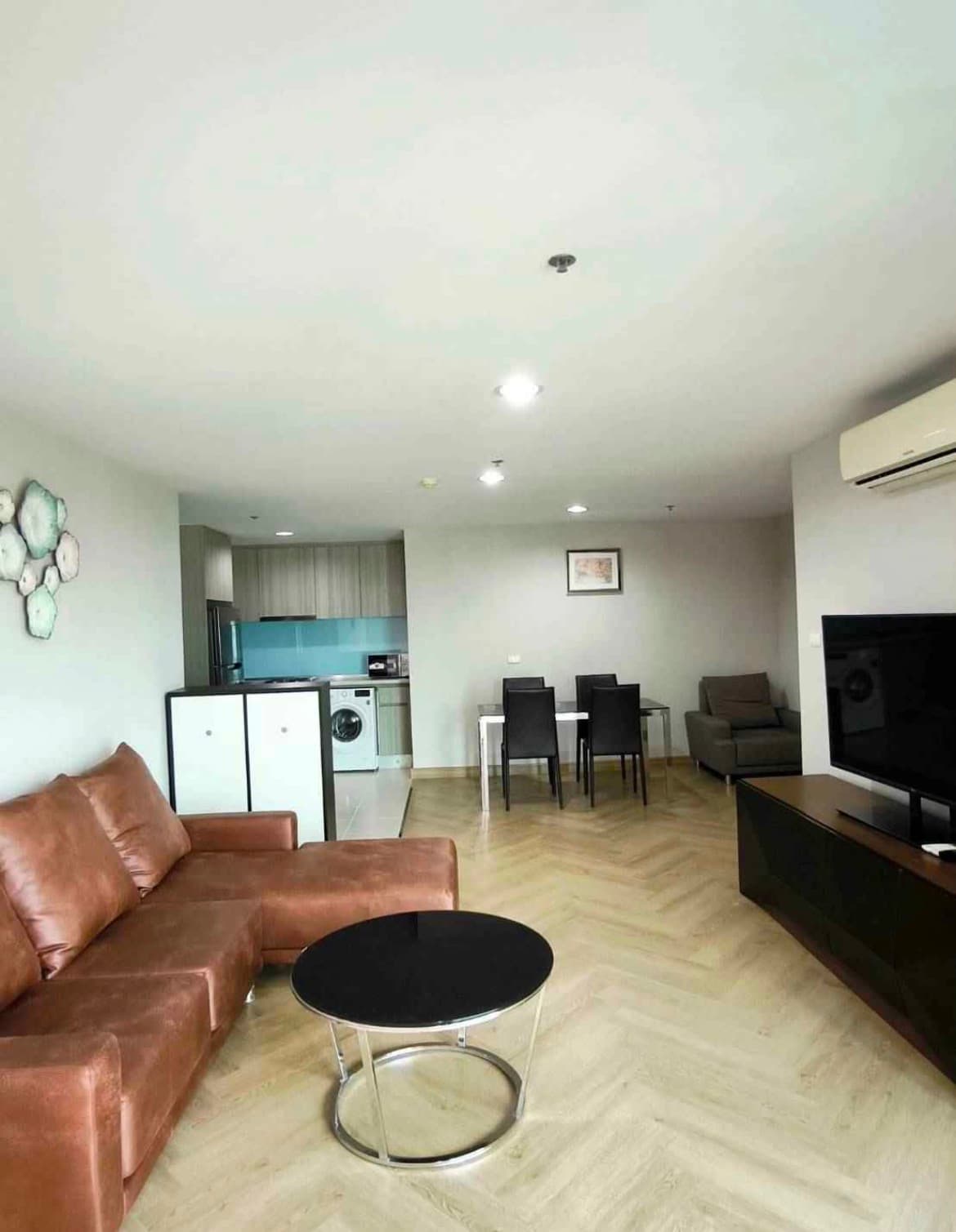 Belle Grand Rama 9 · 2 Beds Condo, 68 sqm, for Rent