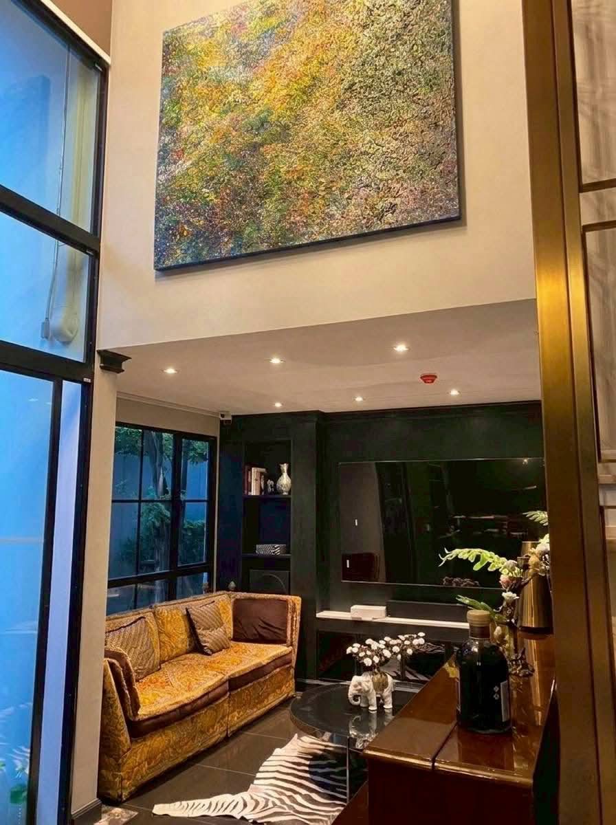 ขาย/เช่า คอนโด Na Vara Residence · 3 ห้องนอน · 182 ตร.ม.