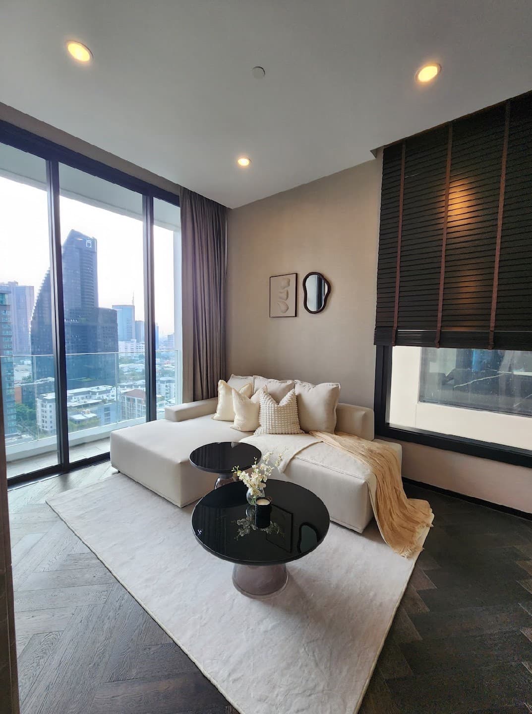 ให้เช่า คอนโด The Esse Sukhumvit 36 · 2 ห้องนอน · 72.36 ตร.ม.