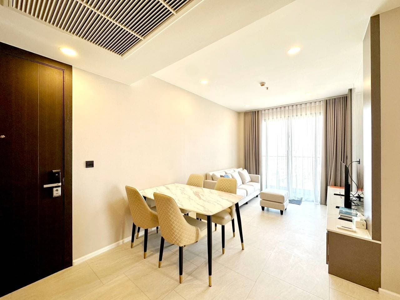 Cooper Siam · 2 Beds Condo, 67.02 sqm, for Rent
