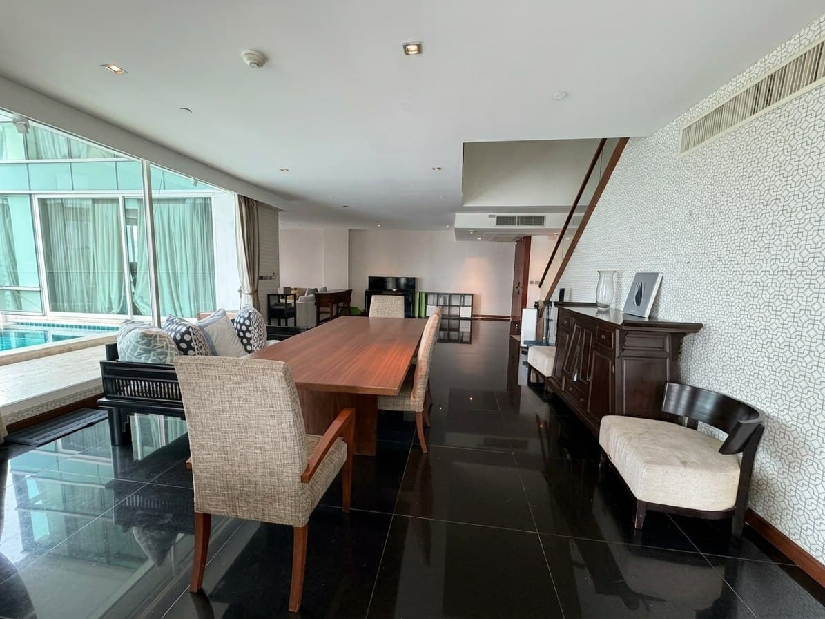 Le Raffine Sukhumvit 31 · 3 Beds Condo, 347.16 sqm, for Rent