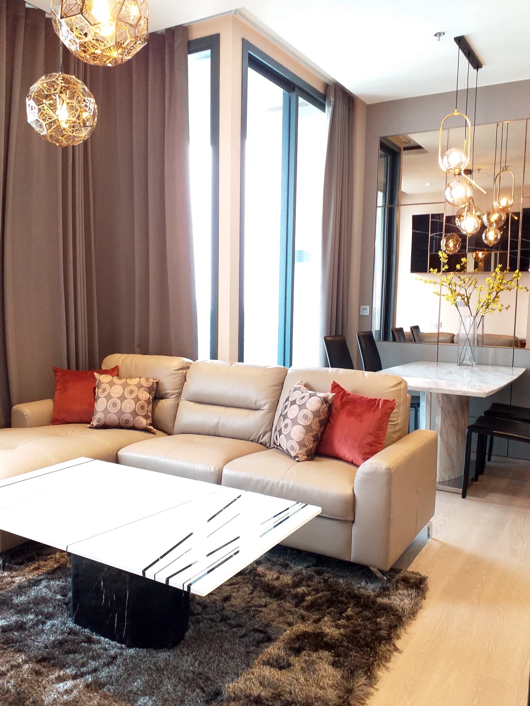 ให้เช่า คอนโด The Esse Asoke · 2 ห้องนอน · 75 ตร.ม.