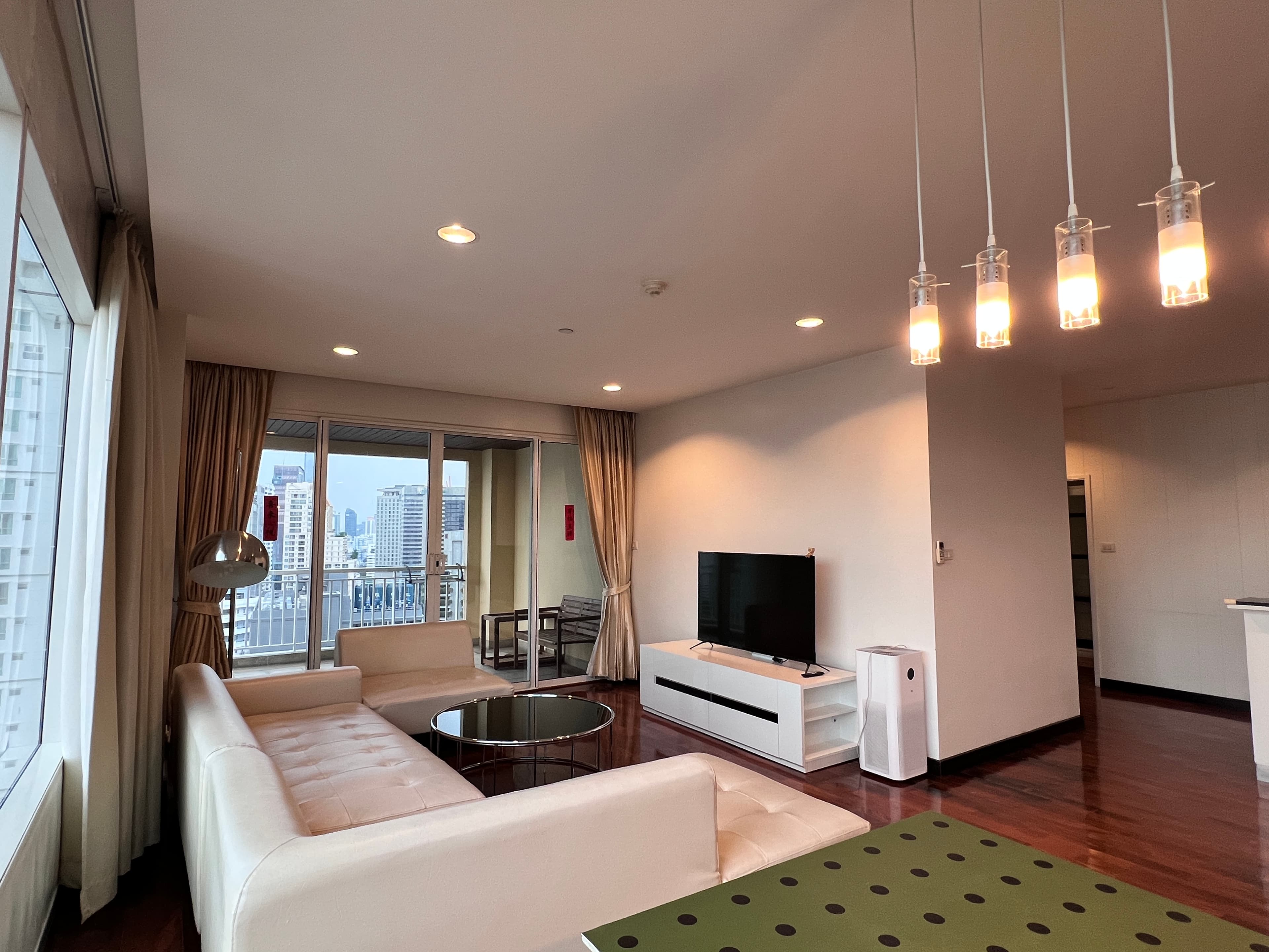 ขาย คอนโด Wilshire · 3 ห้องนอน · 165.5 ตร.ม.