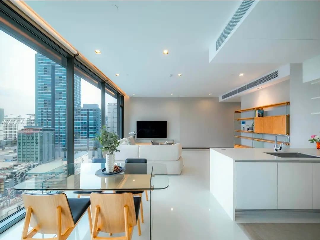 Q Sukhumvit · 3 Beds Condo, 158.5 sqm, for Sale or Rent