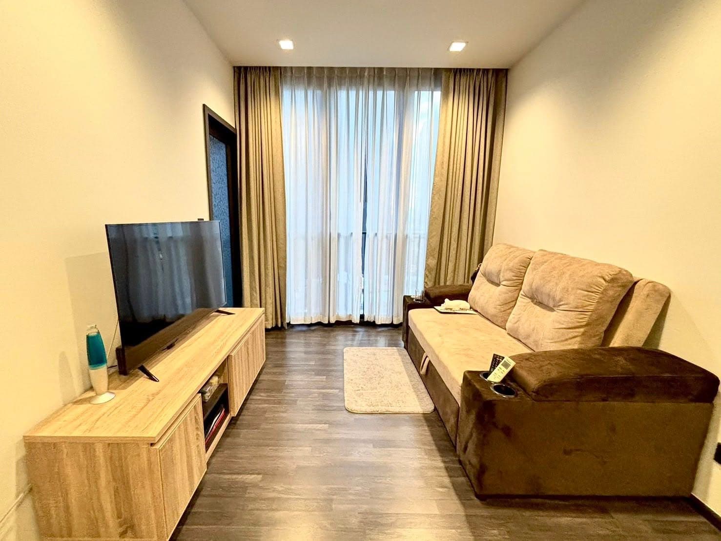 The Line Asoke-Ratchada · 1 Bed Condo, 36 sqm, for Rent