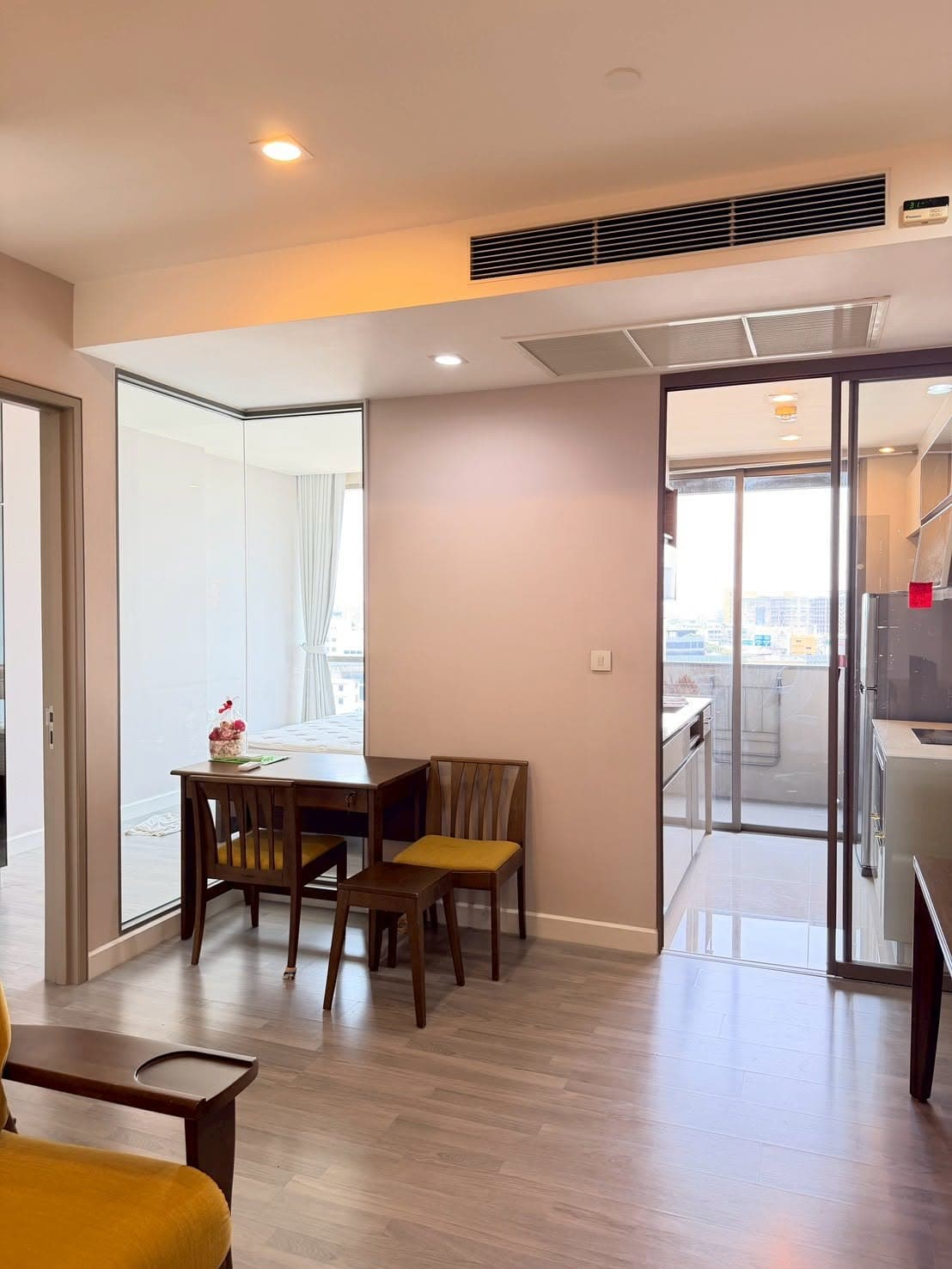 The Room Rama 4 · 1 Bed Condo, 44.34 sqm, for Sale or Rent