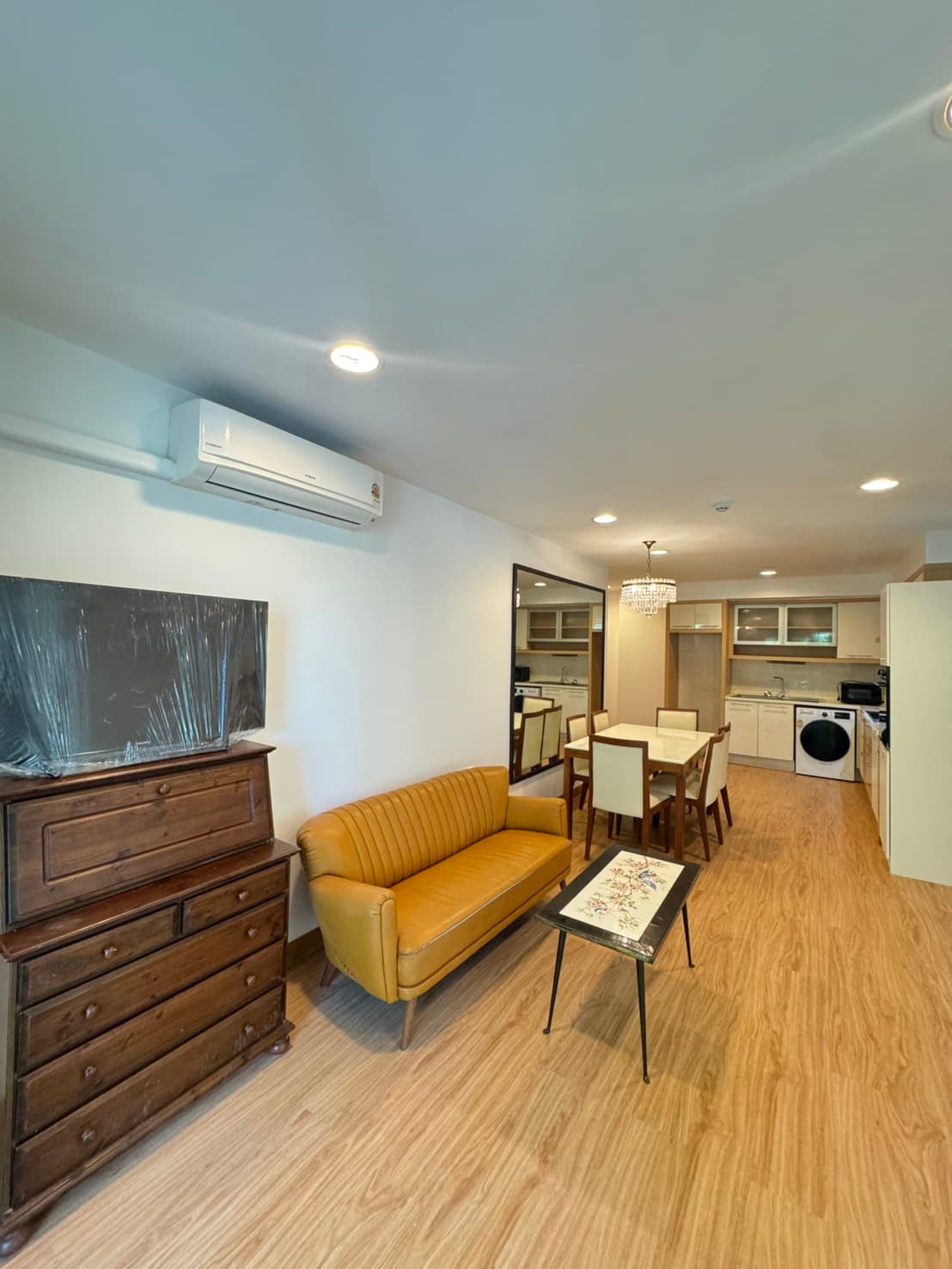 The Bangkok Condo (Narathiwas) · 2 Beds Condo, 77.56 sqm, for Sale or Rent